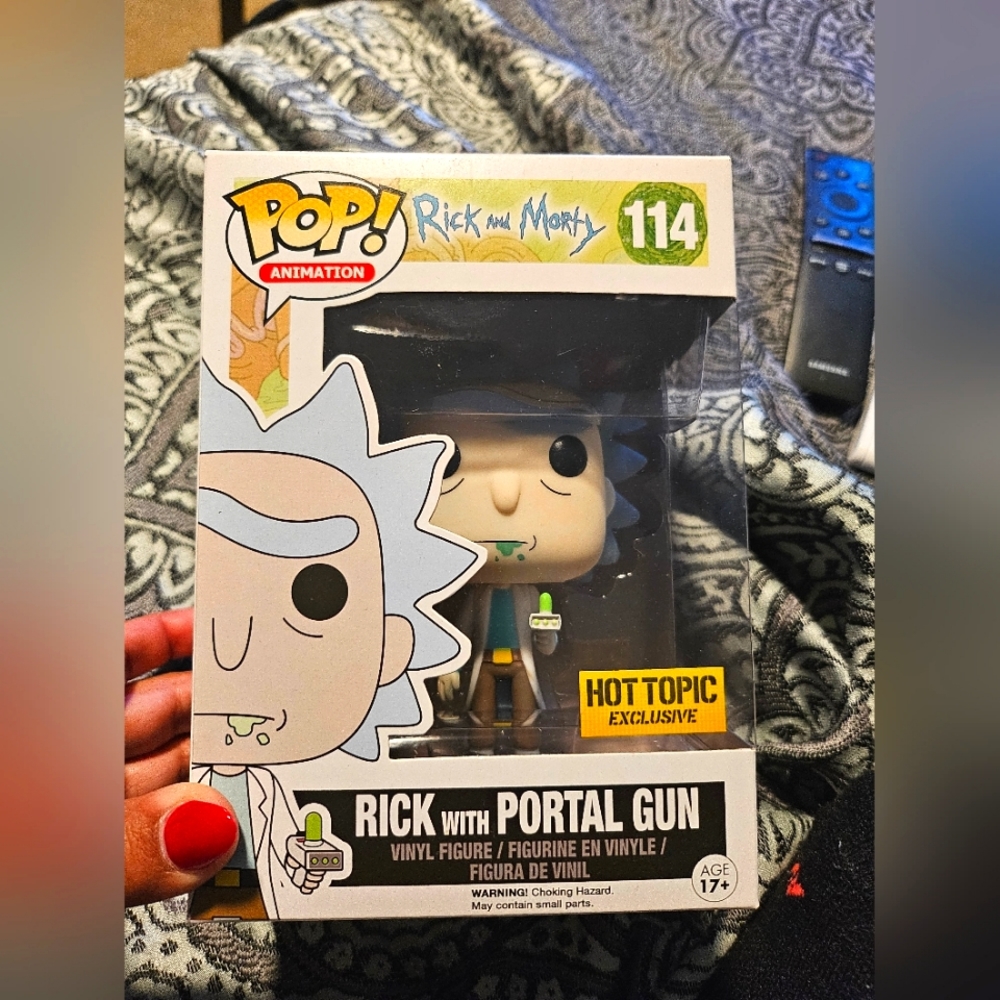 Rick and Morty_funko_Rick with portal gun